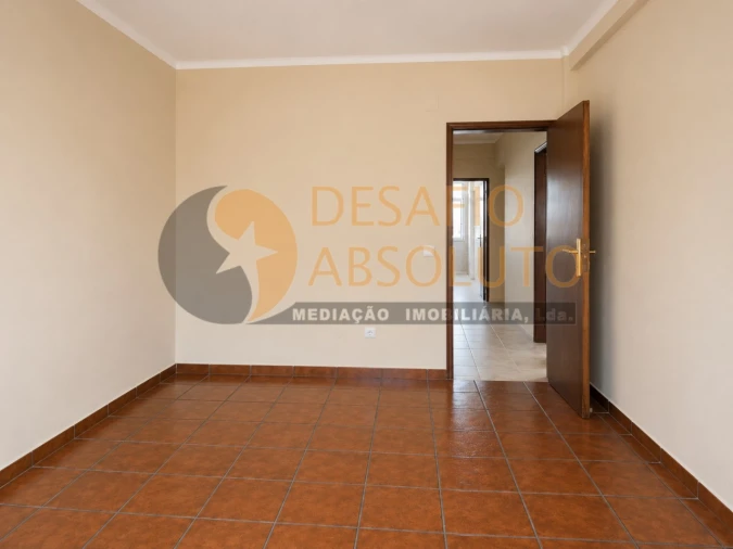 Apartamento T2 para Venda em Pinhal Novo Foto 16