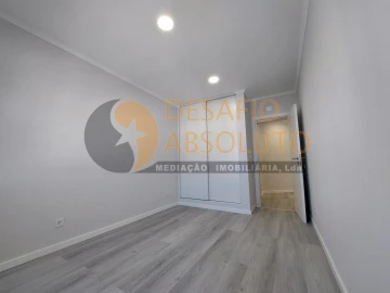 Apartamento T4 para Venda em Amora