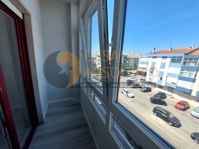 Apartamento T4 para Venda em Amora Foto 27