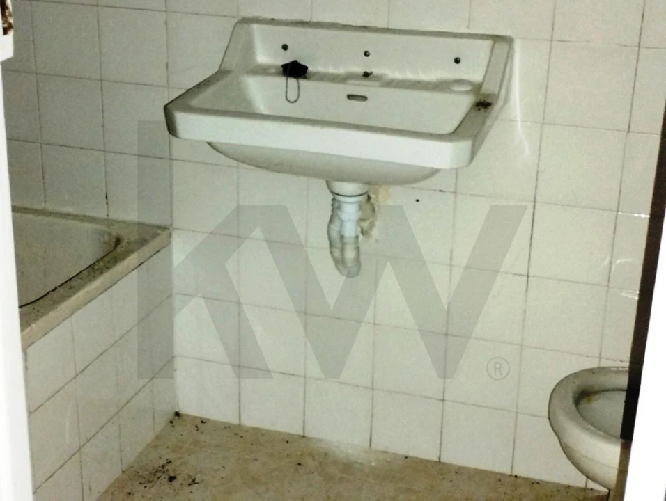 Prédio para Venda em Malveira e São Miguel de Alcainça Foto 9