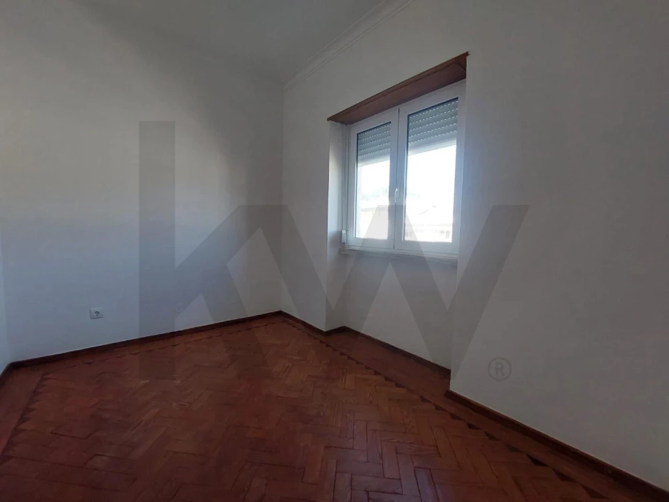 Apartamento T3 para Arrendamento em Agualva e Mira-Sintra Foto 11