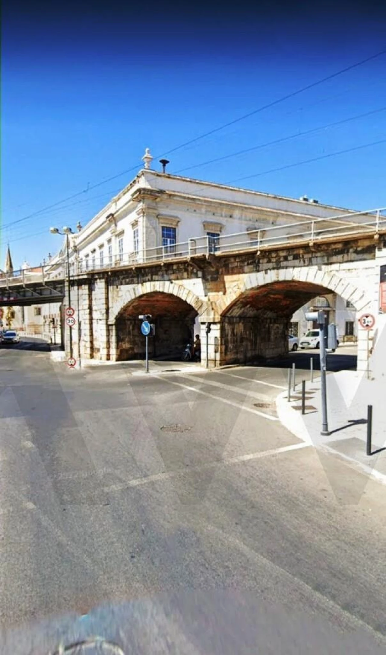 Apartamento T1 para Venda em Portimão Foto 18