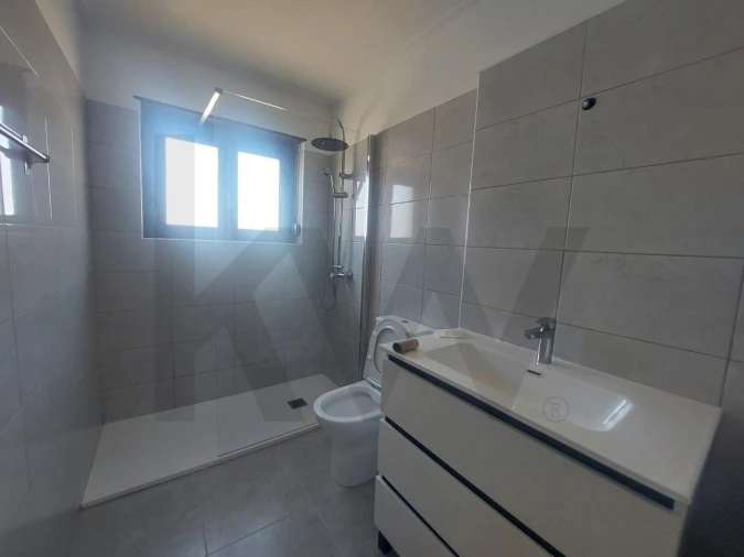 Moradia T3 para Arrendamento em Mafra Foto 12