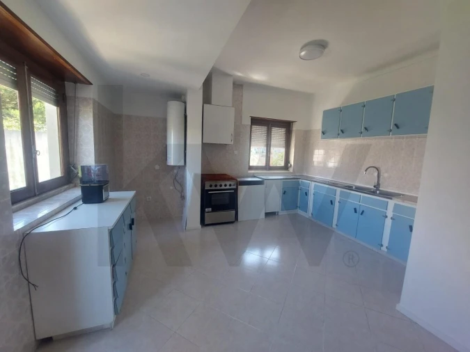 Moradia T3 para Arrendamento em Mafra Foto 9