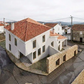 Terreno para Venda em Igreja Nova e Cheleiros