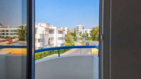 Apartamento T1 para Venda em Quarteira