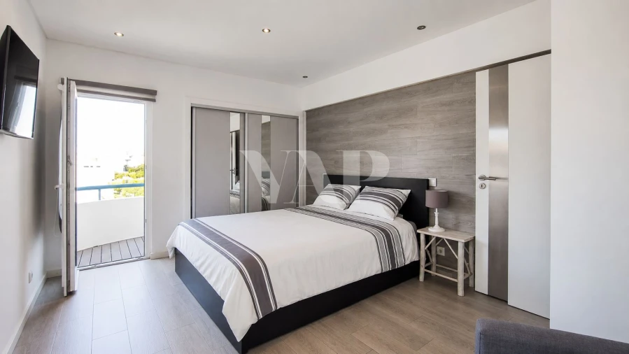 Apartamento T1 para Venda em Quarteira Foto 3