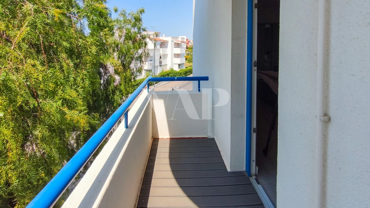 Apartamento T1 para Venda em Quarteira Foto 14