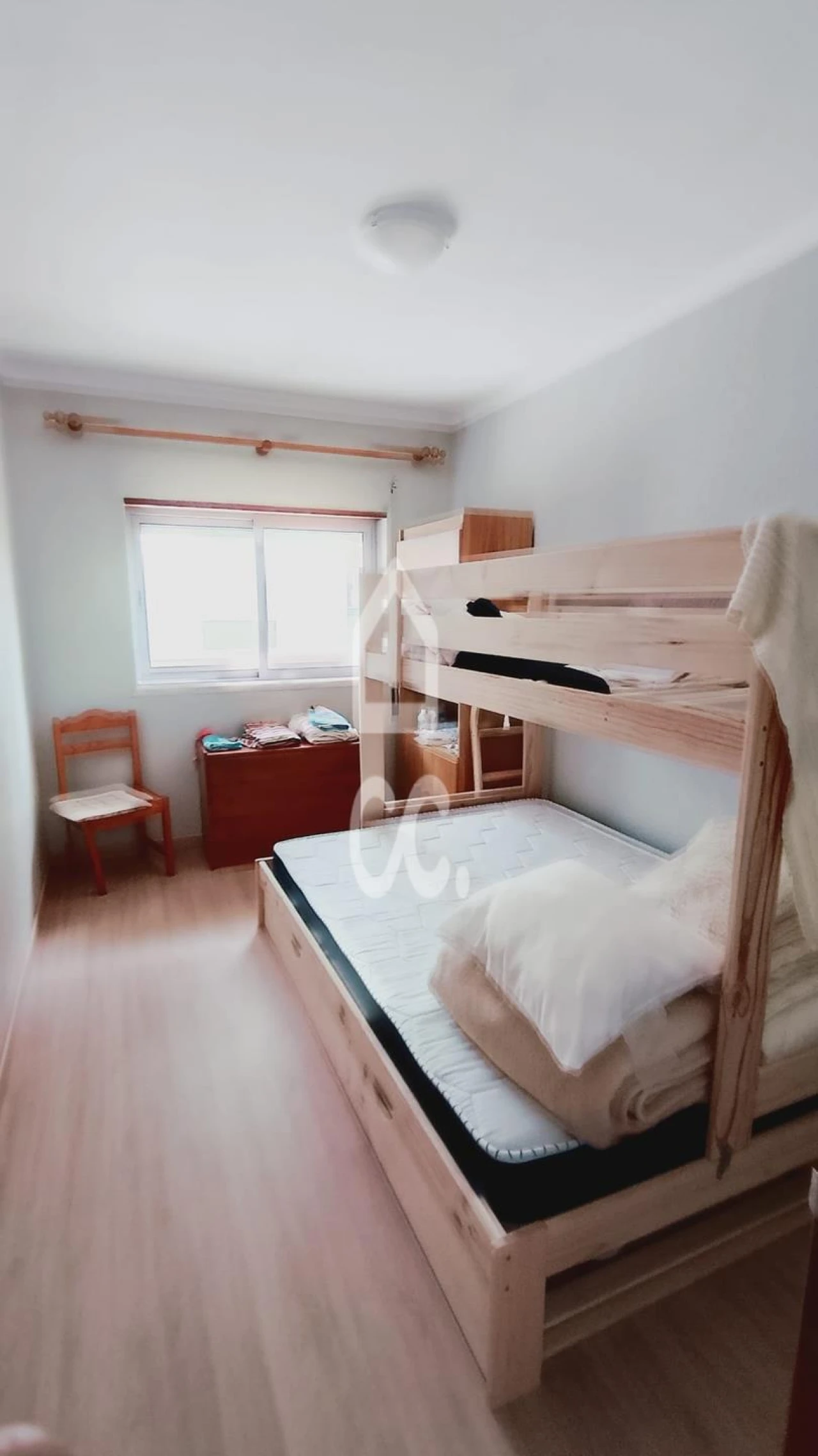 Apartamento T2 para Venda em Coimbrão Foto 8