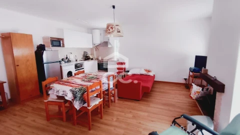 Apartamento T2 para Venda em Coimbrão