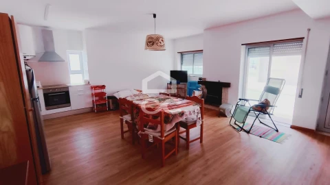 Apartamento T2 para Venda em Coimbrão