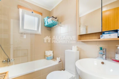 Moradia T4 para Venda em Albufeira e Olhos de Água