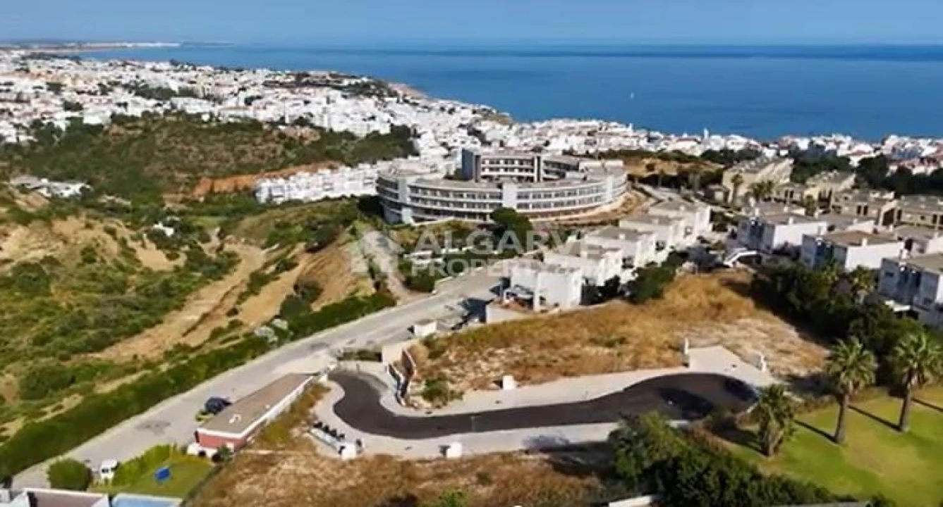 Terreno para Venda em Albufeira e Olhos de Água Foto 11