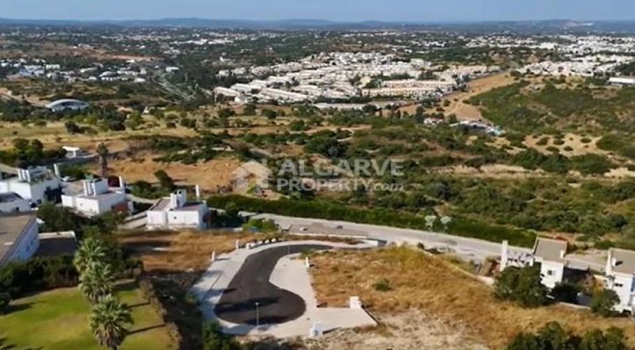 Terreno para Venda em Albufeira e Olhos de Água Foto 12