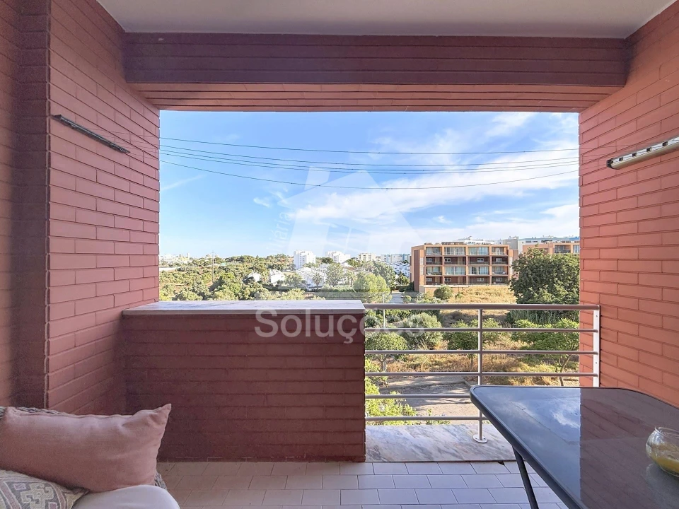 Apartamento T2 para Venda em Portimão Foto 13