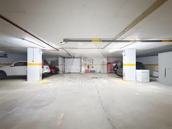 Apartamento T2 para Venda em Portimão Foto 17