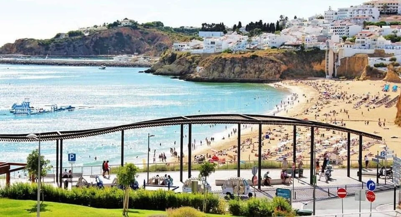 Apartamento T3 para Venda em Albufeira e Olhos de Água Foto 16