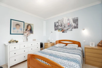 Moradia T6 para Venda em Loule (São Clemente)