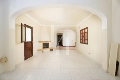 Moradia T6 para Venda em Loule (São Clemente)