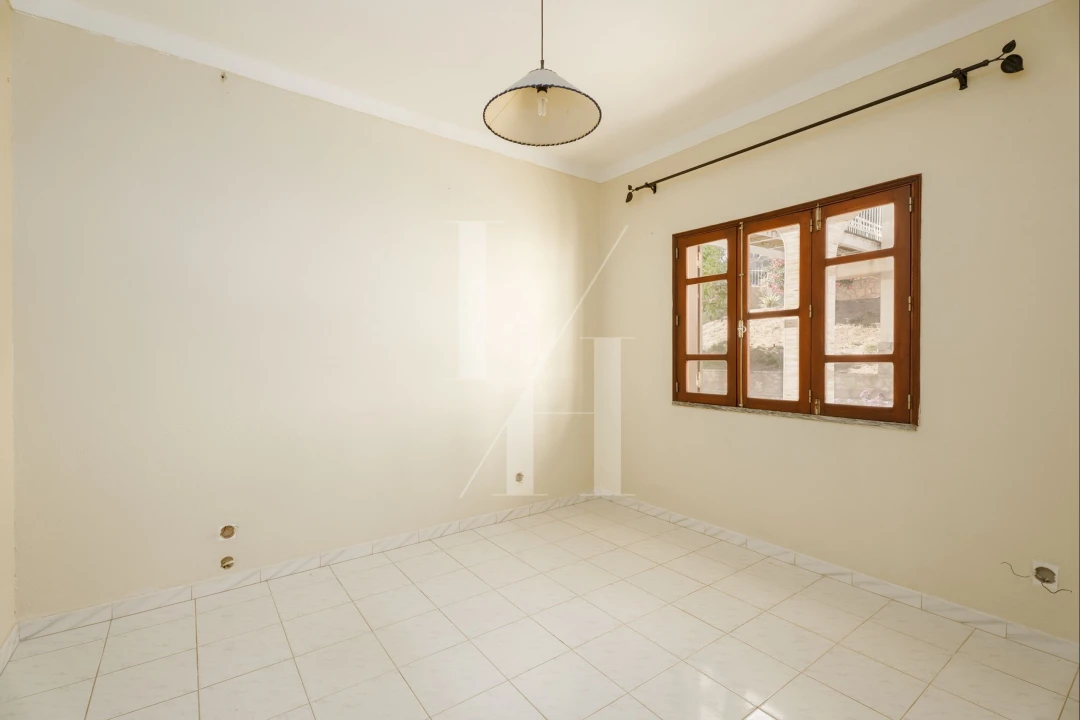 Moradia T6 para Venda em Loule (São Clemente) Foto 35