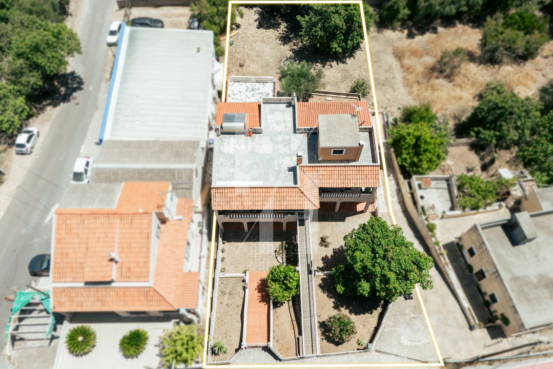 Moradia T6 para Venda em Loule (São Clemente) Foto 42