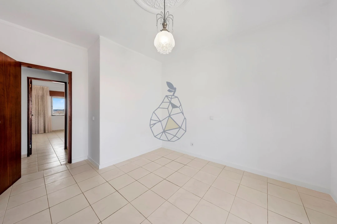 Apartamento T2 para Venda em Portimão Foto 26
