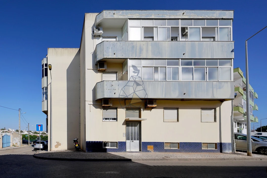 Apartamento T2 para Venda em Portimão Foto 3