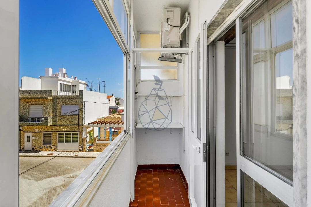 Apartamento T2 para Venda em Portimão Foto 9