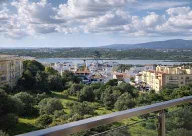 Apartamento T2 para Venda em Ferragudo