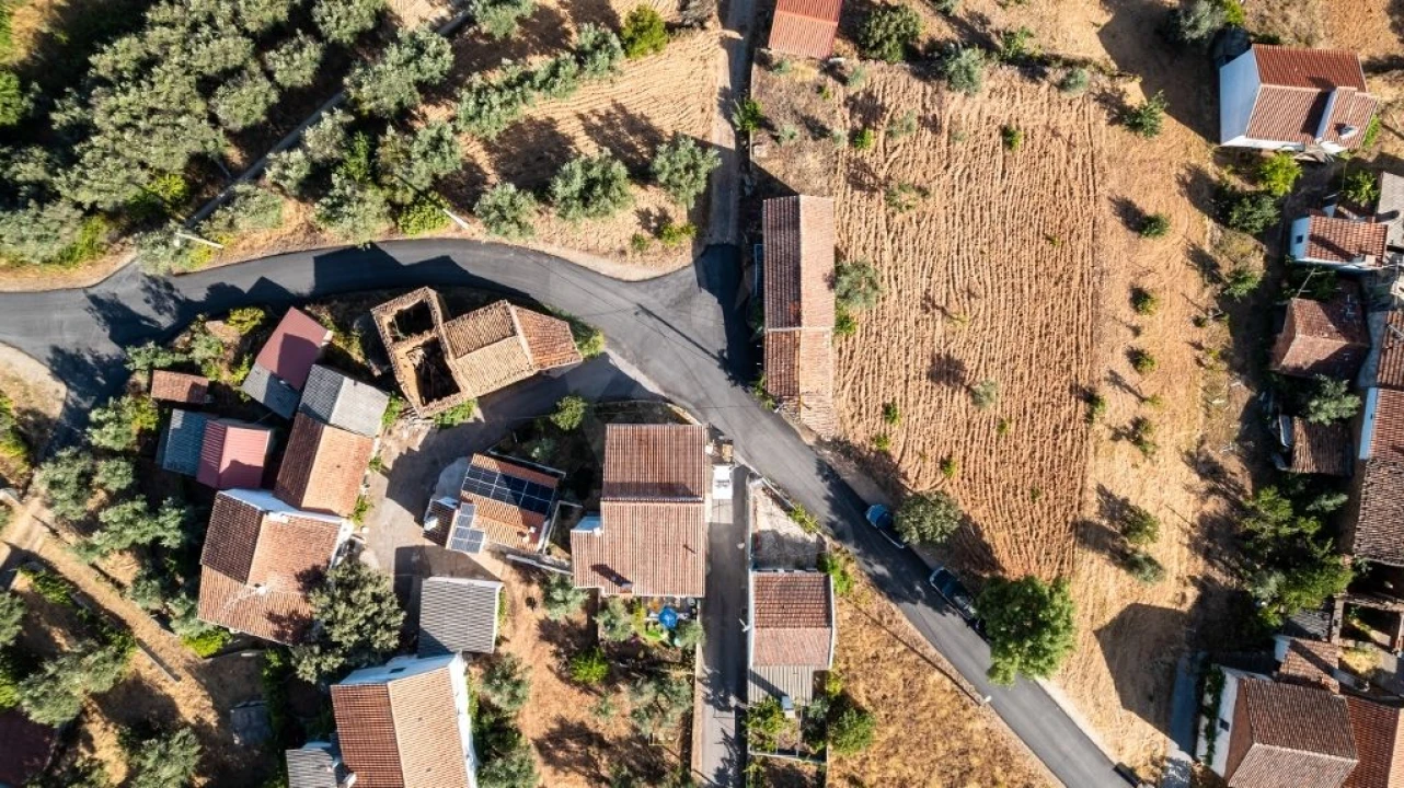 Moradia T2 para Venda em Sobreira Formosa e Alvito da Beira Foto 61