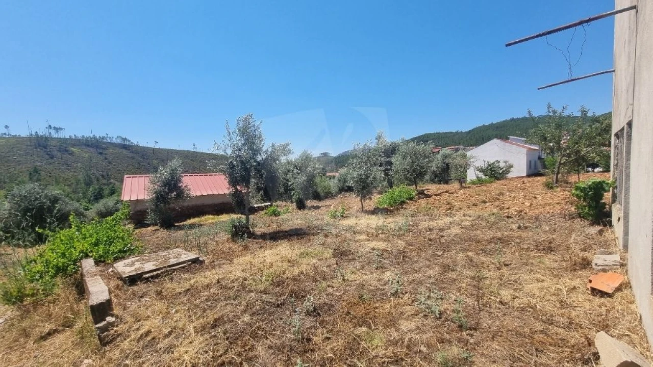 Moradia T2 para Venda em Sobreira Formosa e Alvito da Beira Foto 36