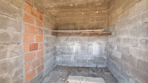 Moradia T2 para Venda em Sobreira Formosa e Alvito da Beira