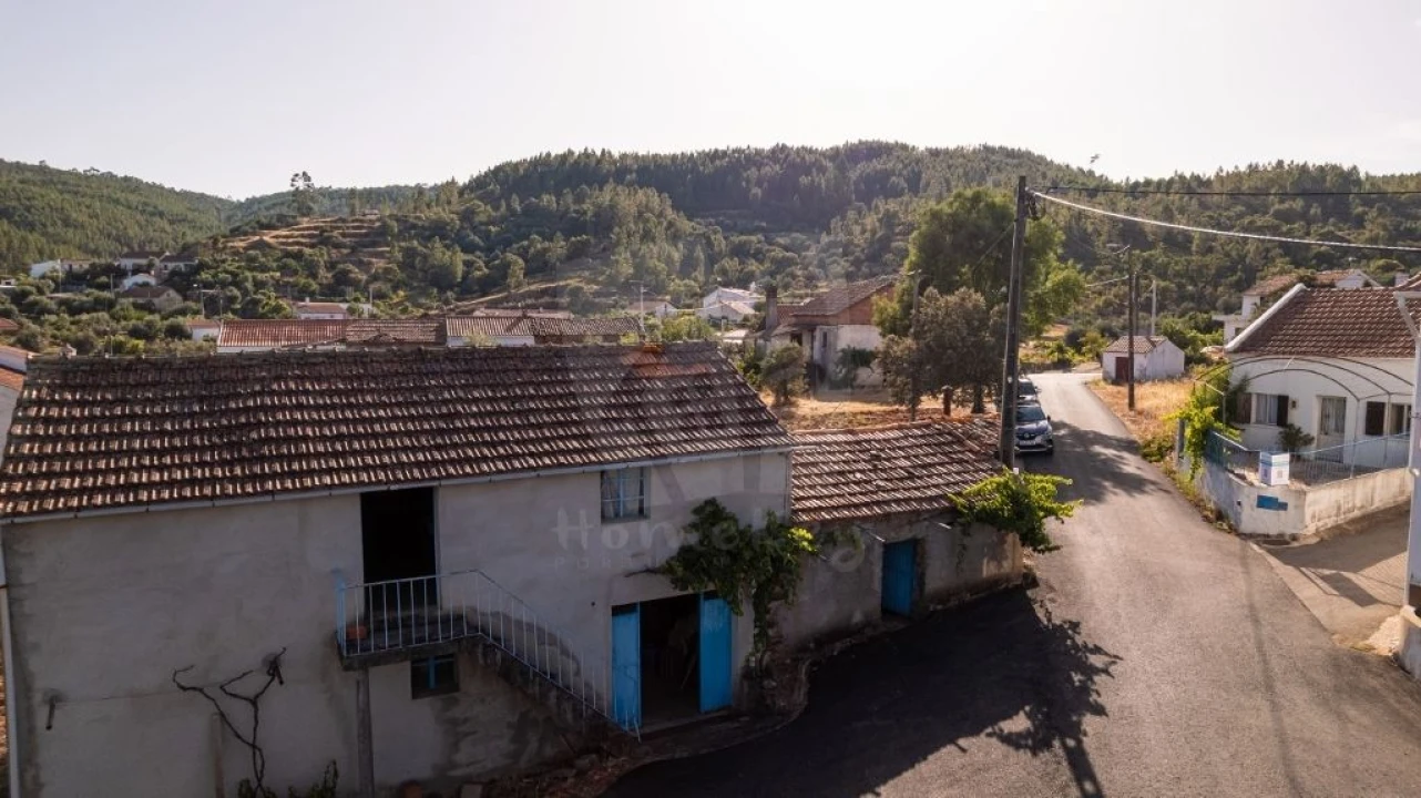 Moradia T2 para Venda em Sobreira Formosa e Alvito da Beira Foto 41