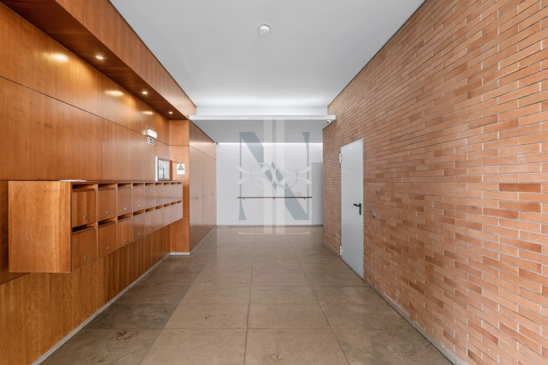 Apartamento T3 para Venda em Campo de Ourique Foto 45