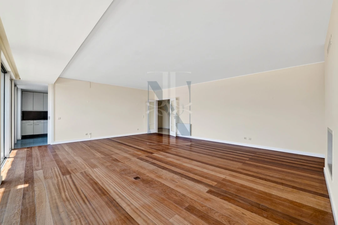 Apartamento T3 para Venda em Campo de Ourique Foto 6