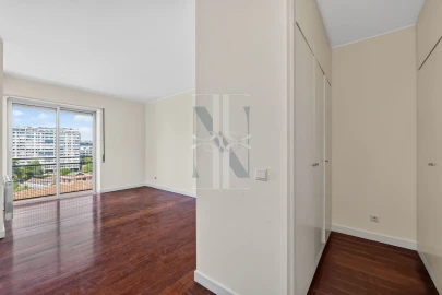 Apartamento T3 para Venda em Campo de Ourique