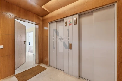 Apartamento T3 para Venda em Campo de Ourique