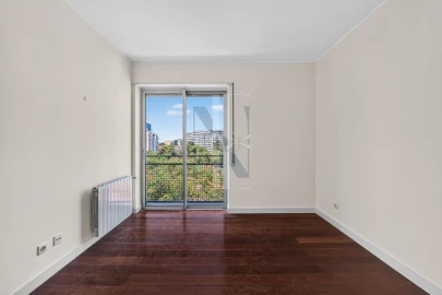 Apartamento T3 para Venda em Campo de Ourique