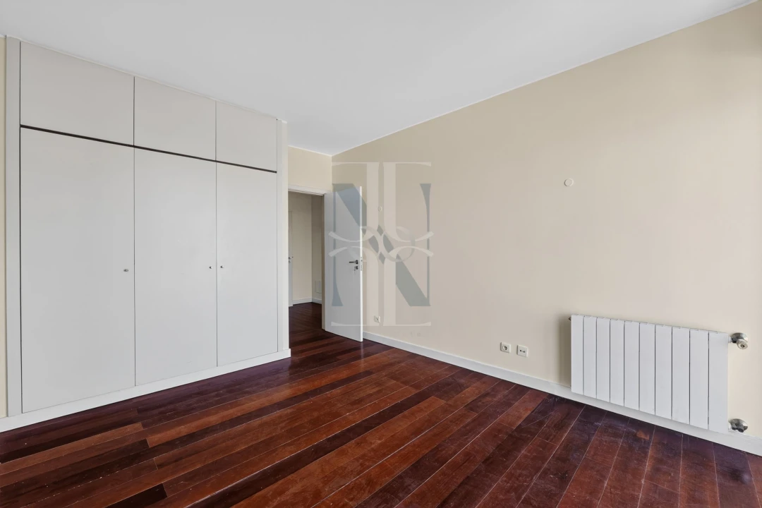 Apartamento T3 para Venda em Campo de Ourique Foto 23