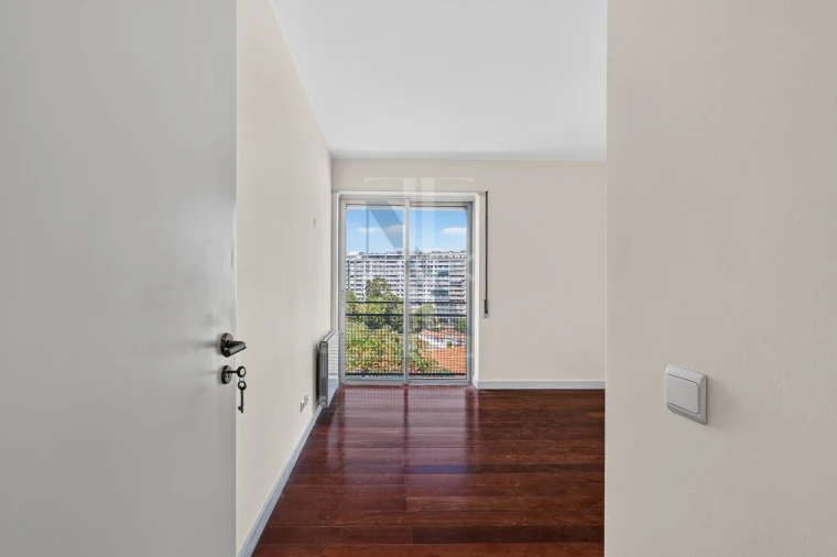 Apartamento T3 para Venda em Campo de Ourique Foto 20