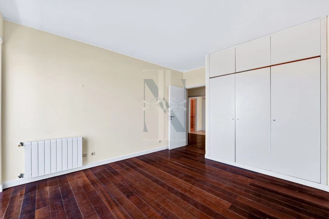 Apartamento T3 para Venda em Campo de Ourique Foto 18