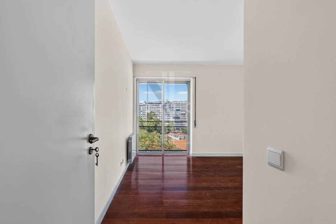 Apartamento T3 para Venda em Campo de Ourique Foto 20