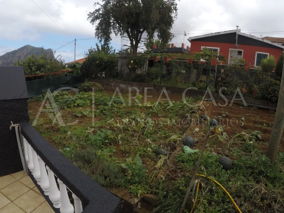 Moradia T3 para Venda em Faial Foto 12