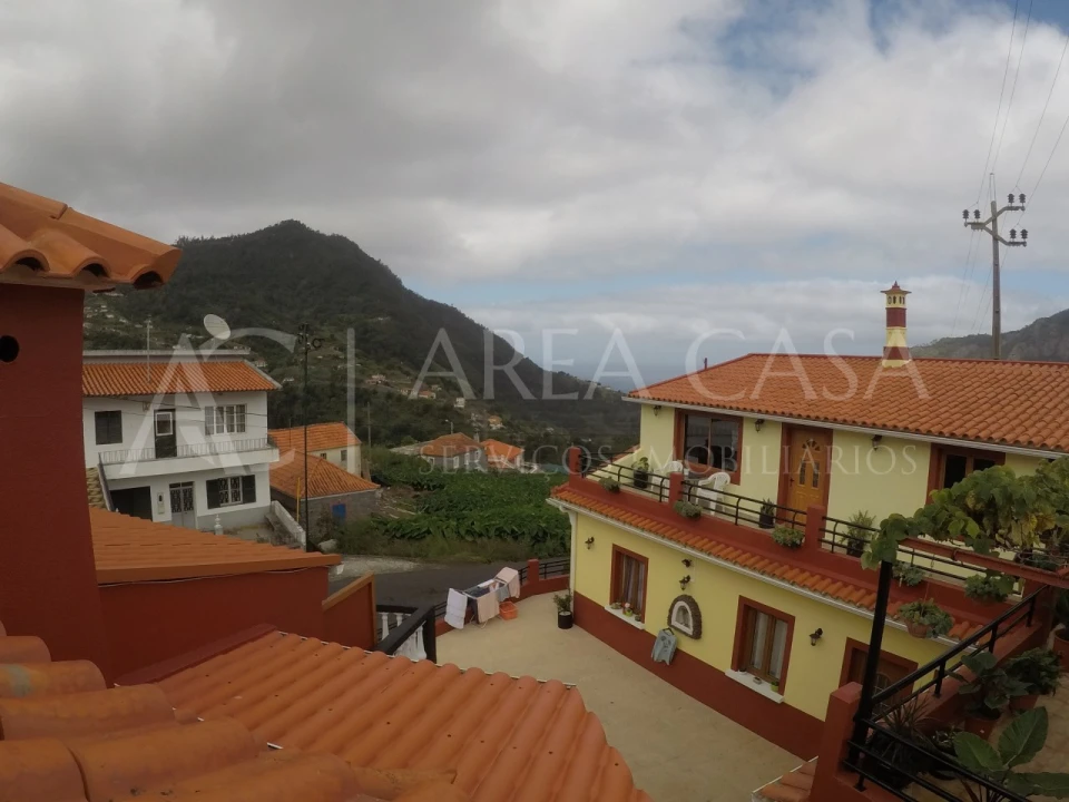Moradia T3 para Venda em Faial Foto 14