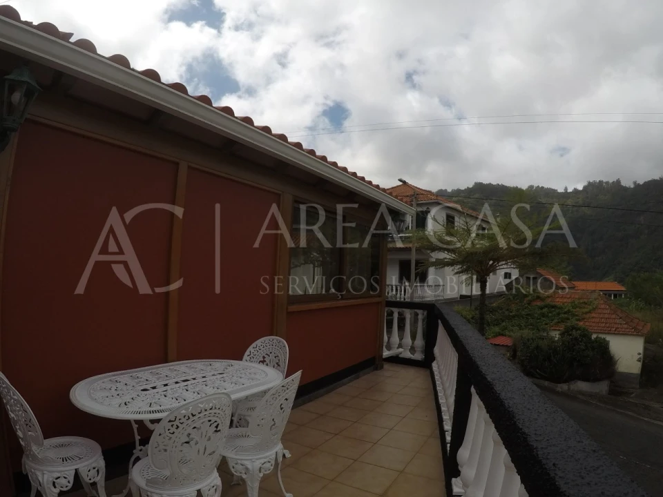 Moradia T3 para Venda em Faial Foto 19
