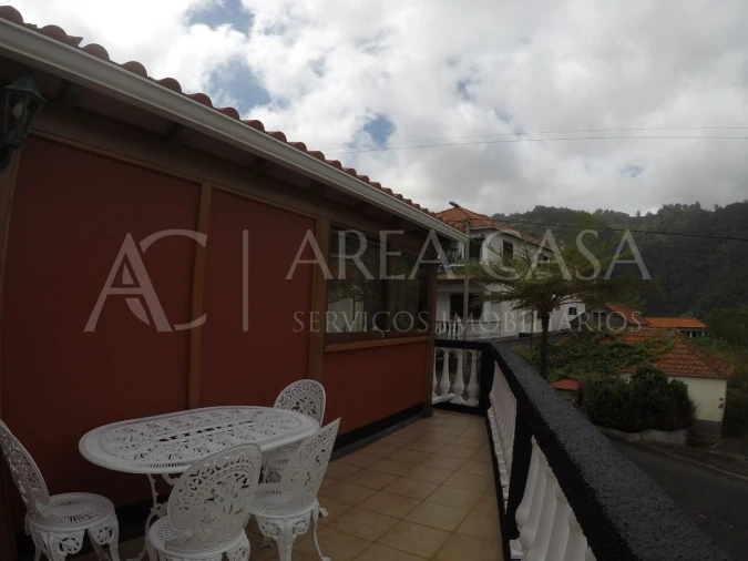 Moradia T3 para Venda em Faial Foto 19
