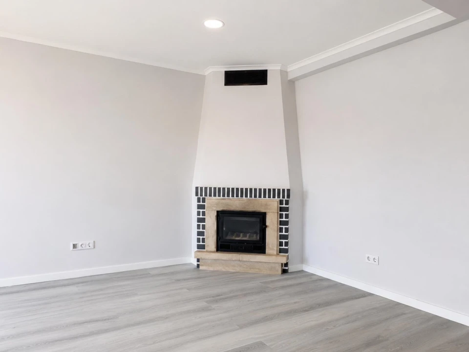 Apartamento T4 para Venda em Amora Foto 5