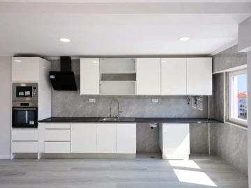 Apartamento T4 para Venda em Amora