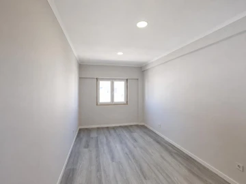 Apartamento T4 para Venda em Amora