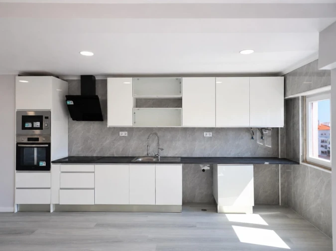 Apartamento T4 para Venda em Amora Foto 6